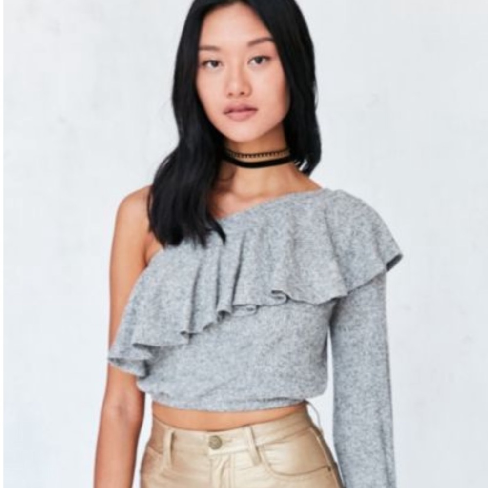 Silence + Noise Ashling One Shoulder Top- NWT